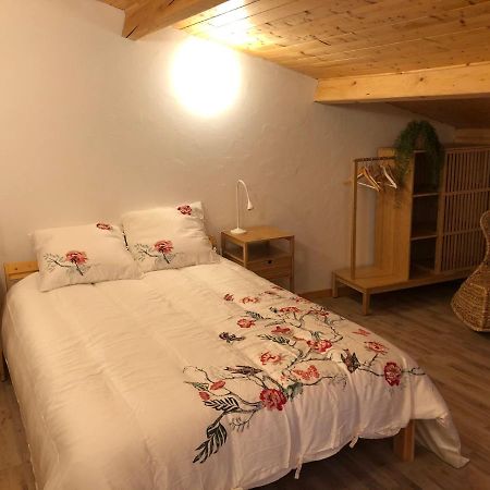 La Maisonnette Auvergnate Vertaizon Kültér fotó